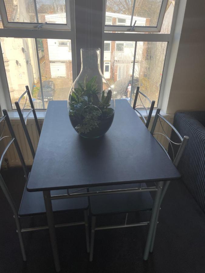 Vibrant & Cosy London Apartment Near Wembley Esterno foto
